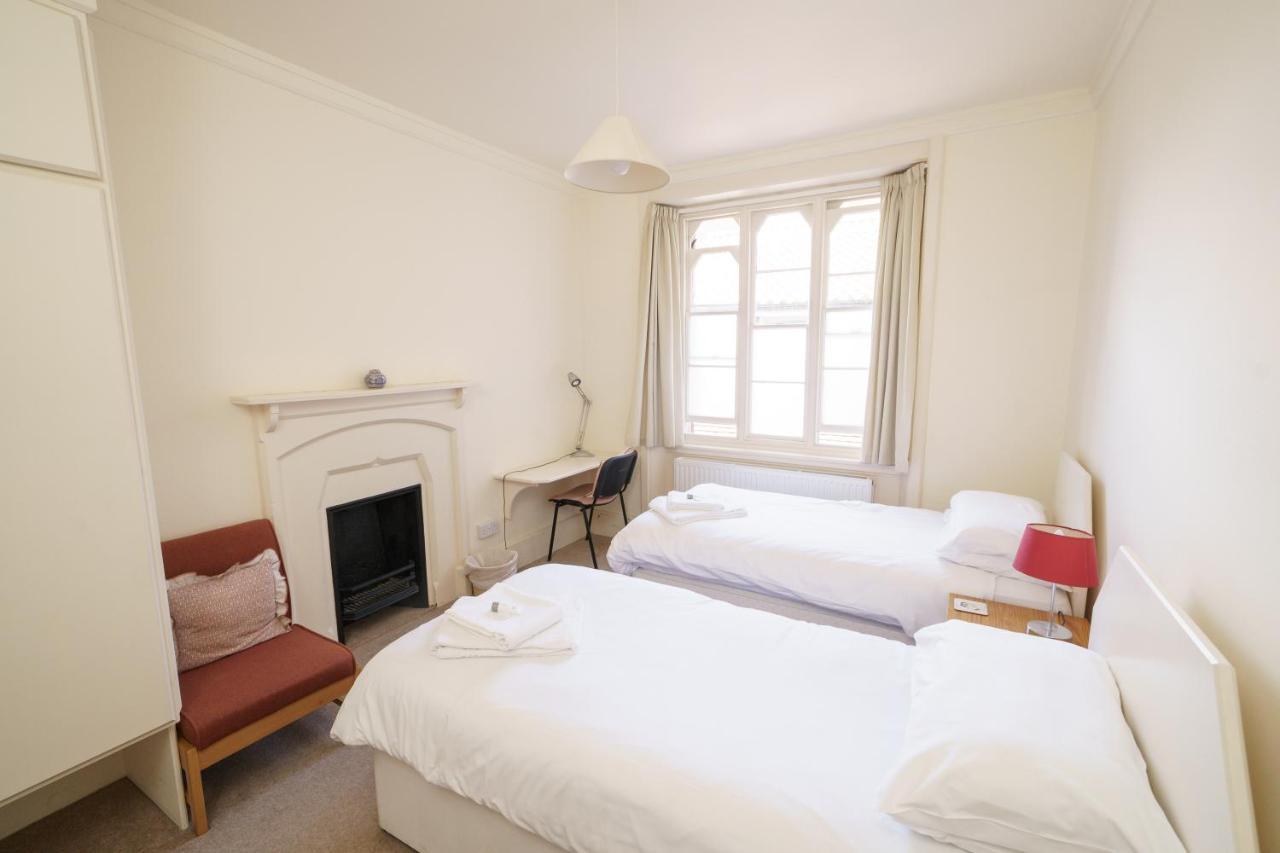 Sarum College Salisbury Ngoại thất bức ảnh