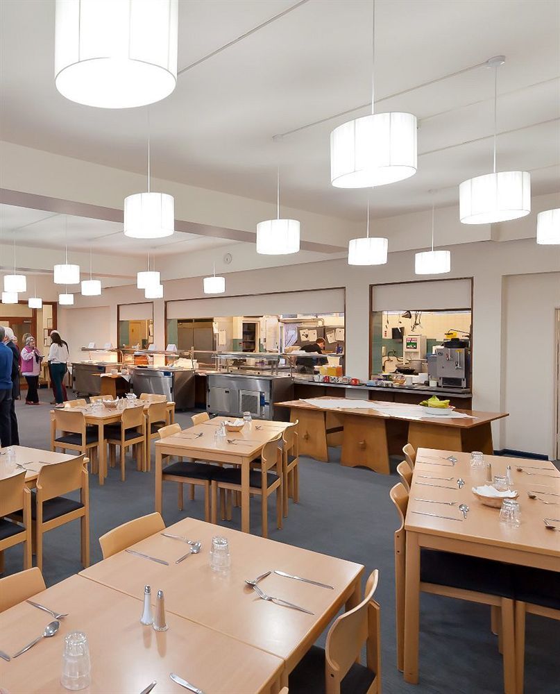 Sarum College Salisbury Ngoại thất bức ảnh